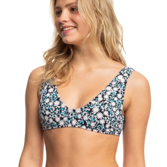 Roxy printed Blue and White Bikini Set size small - Picture 3 of 11